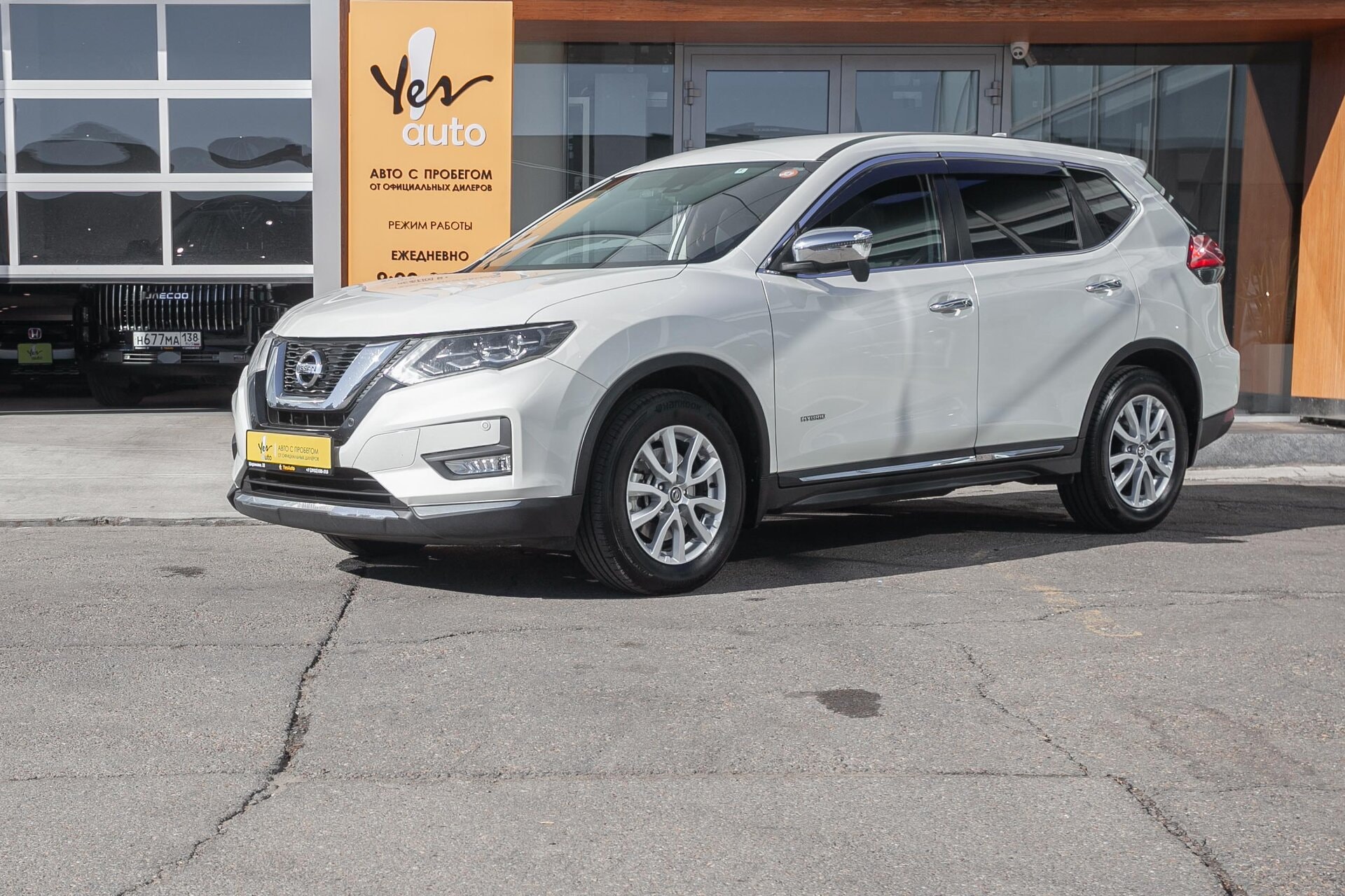 Nissan X-Trail 2018 — фото автомобиля