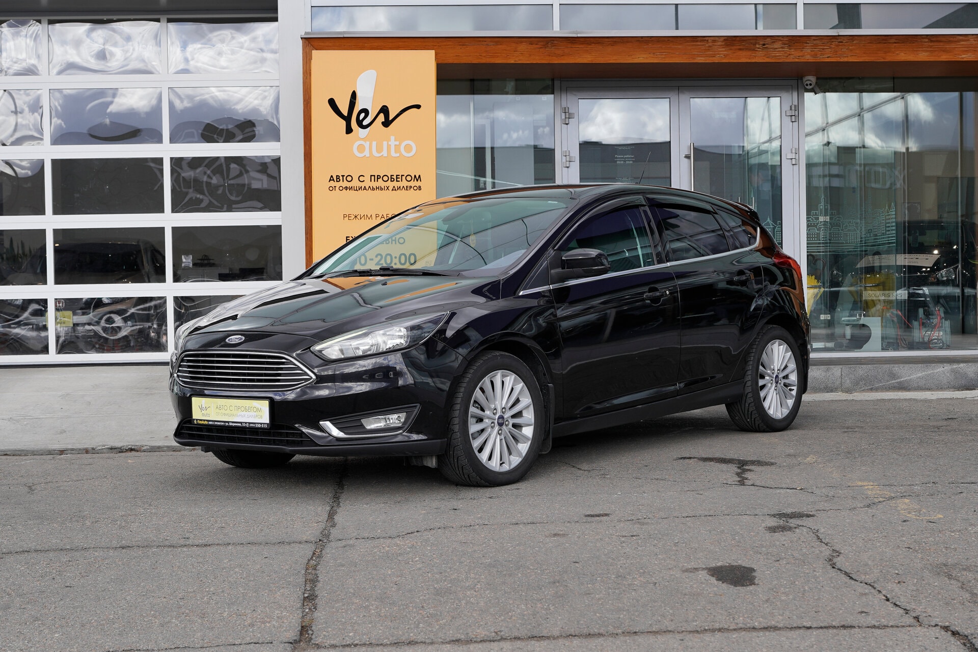 Ford Focus 2019 — фото автомобиля