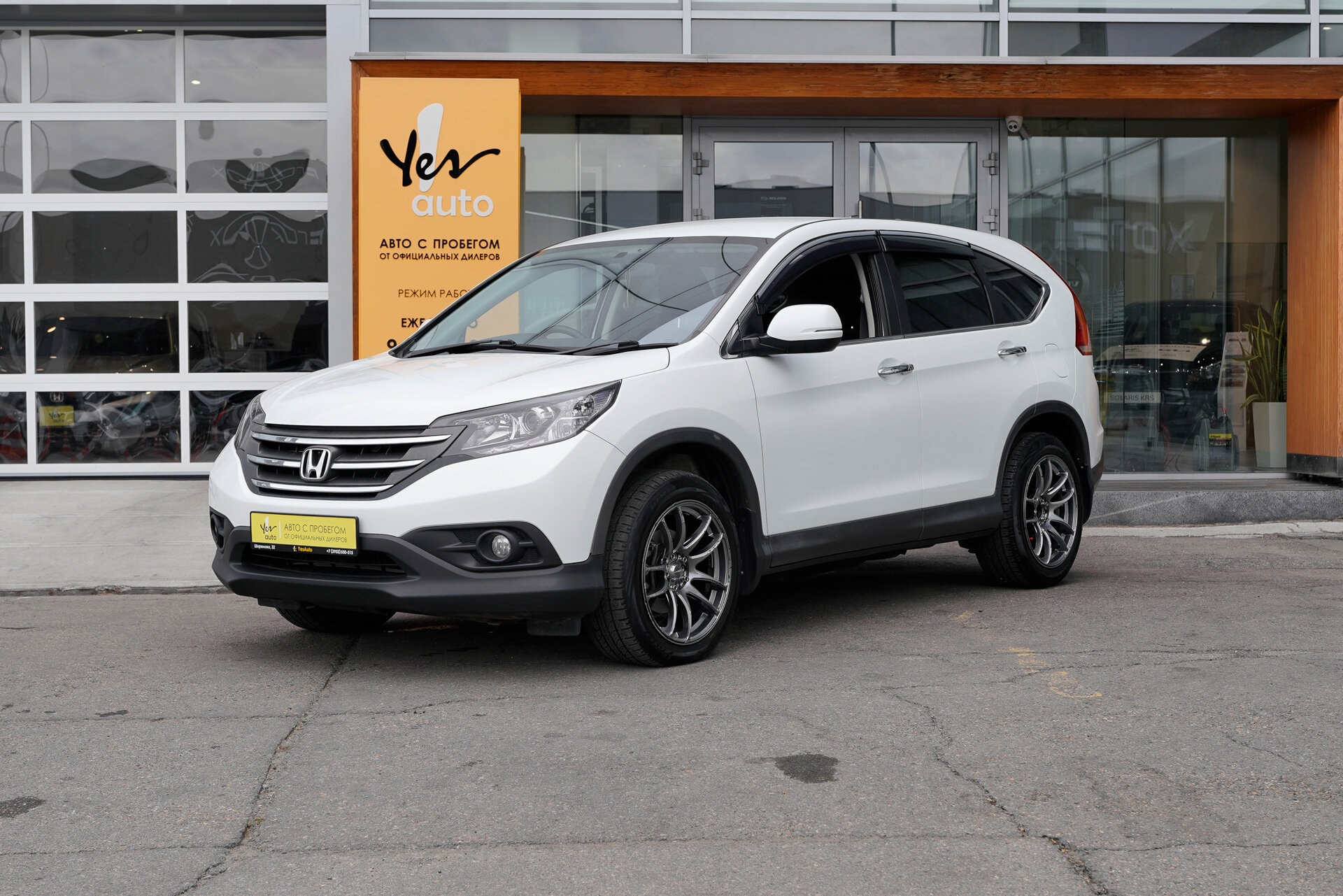 Honda CR-V 2015 — фото автомобиля