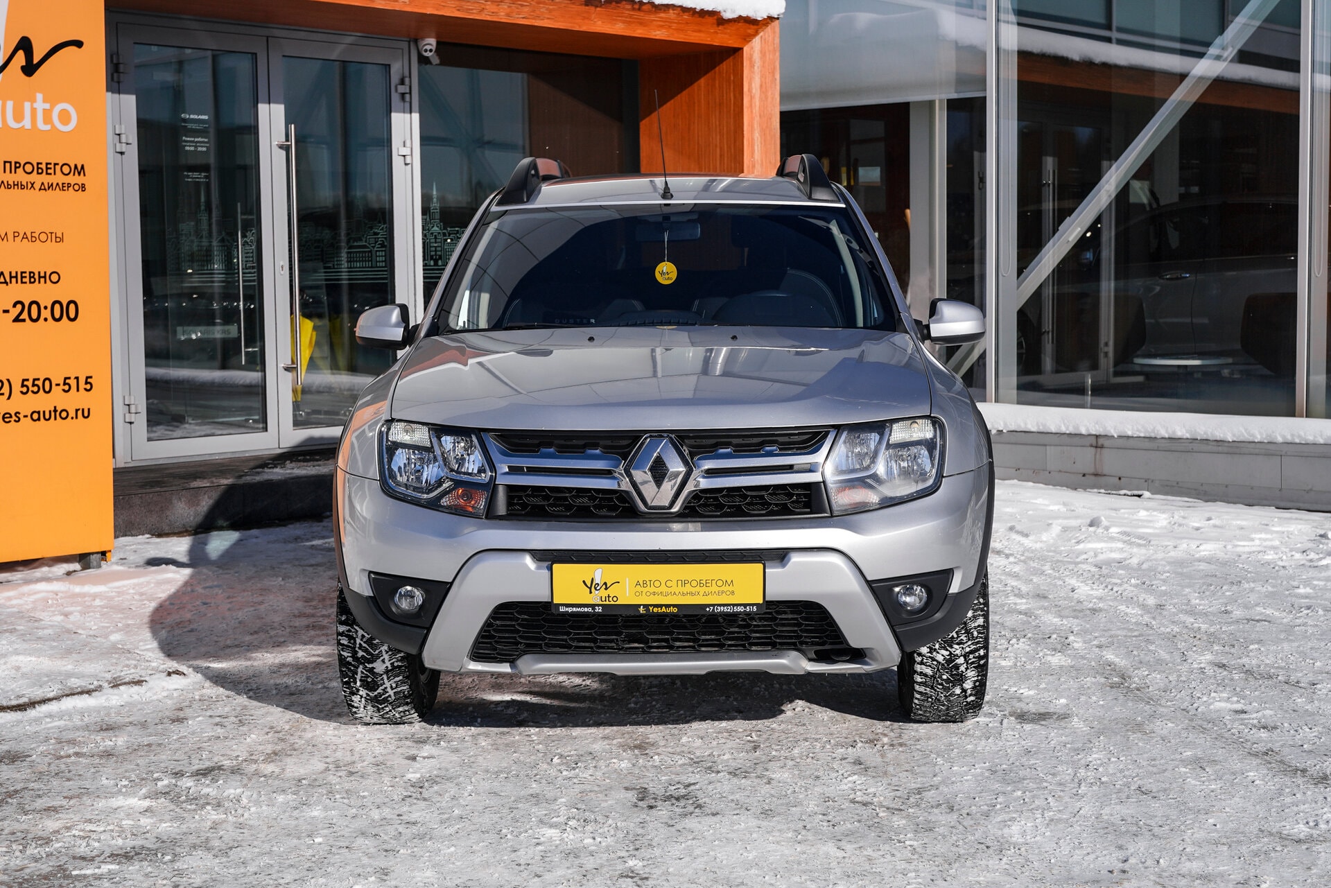 Renault Duster 2017 — фото автомобиля 1