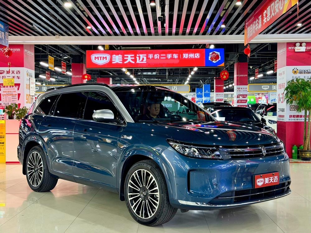 AITO问界 Aito M7 2024 — фото автомобиля