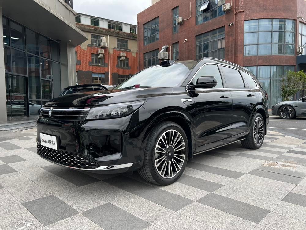 AITO问界 Aito M7 2024 — фото автомобиля