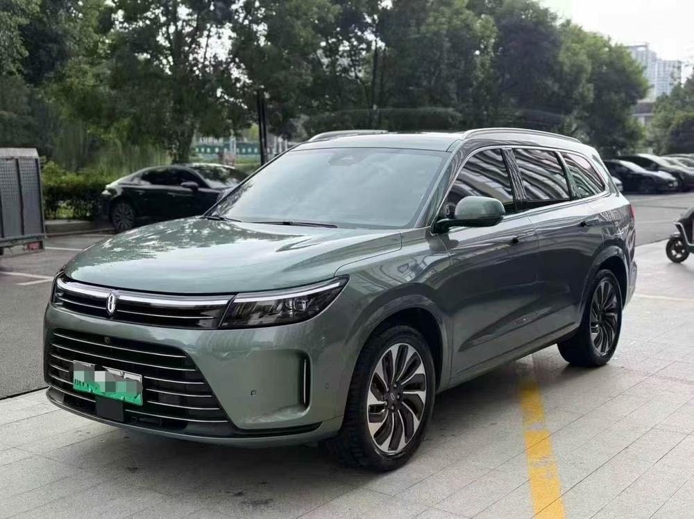 AITO问界 Aito M7 2022 — фото автомобиля