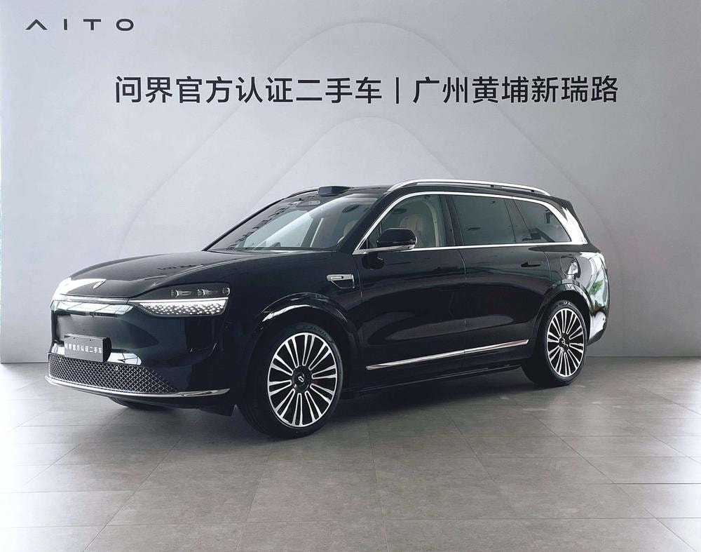 AITO问界 Aito M9 2025 — фото автомобиля