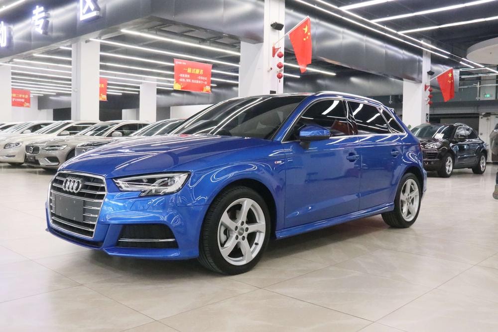 Audi A3 2020 — фото автомобиля 1