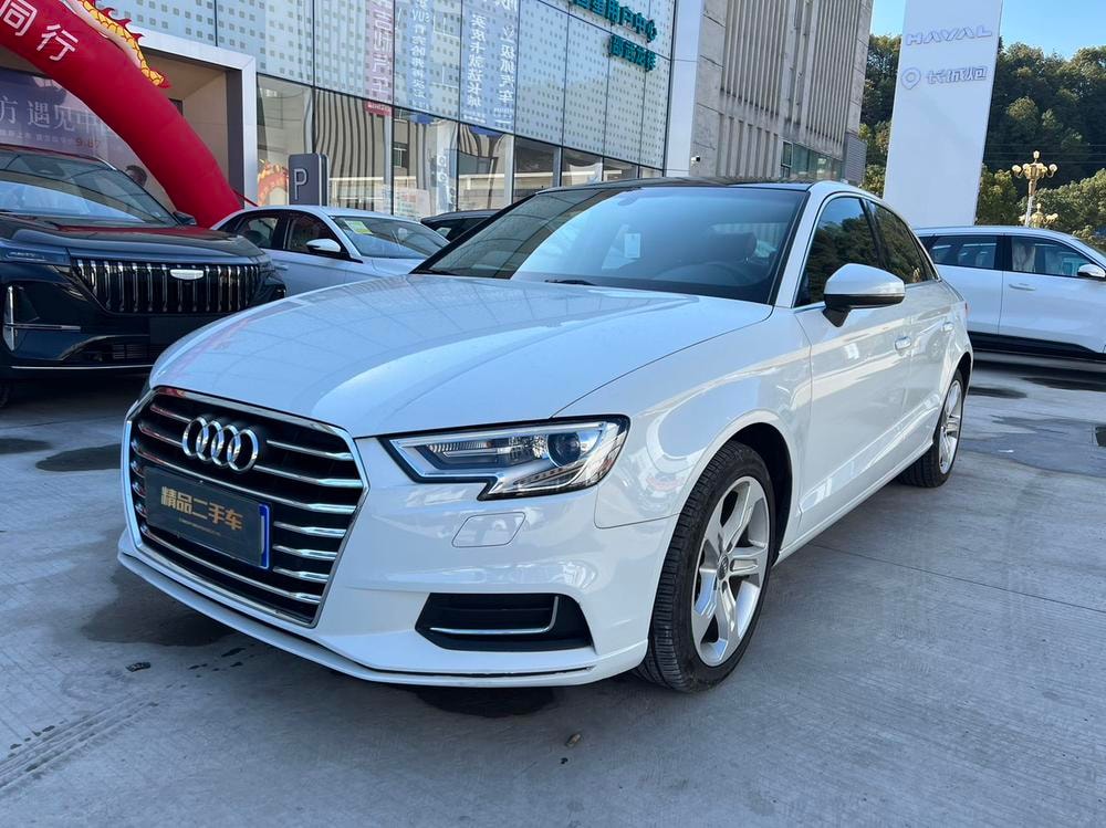 Audi A3 2020 — фото автомобиля 1