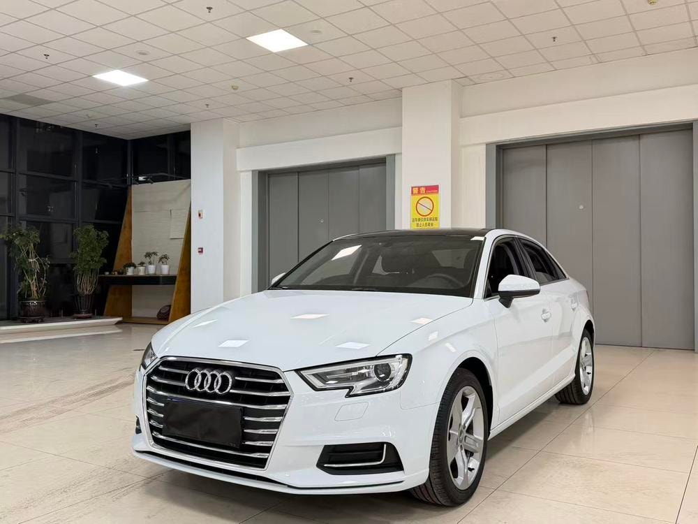 Audi A3 2020 — фото автомобиля 1
