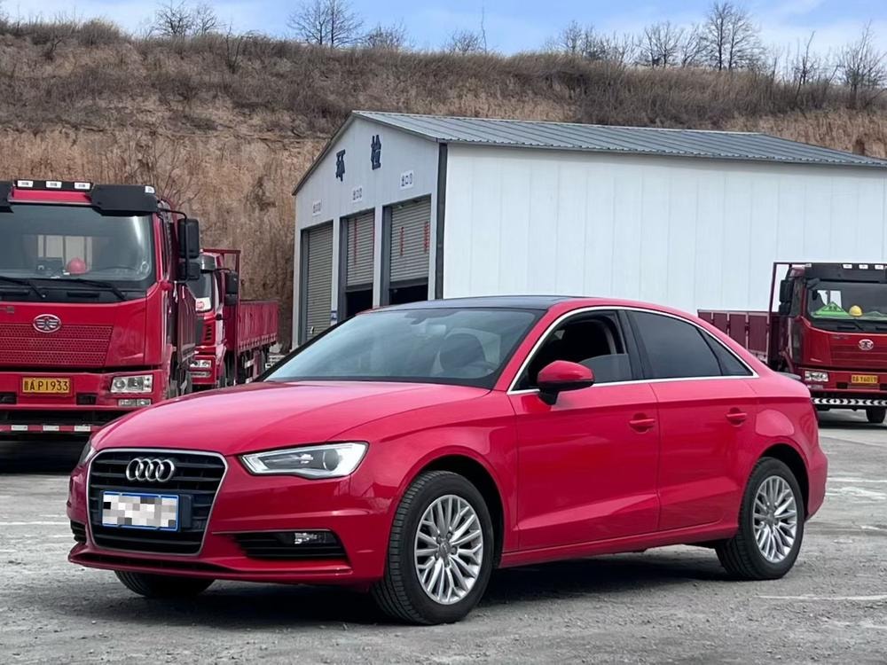 Audi A3 2016 — фото автомобиля