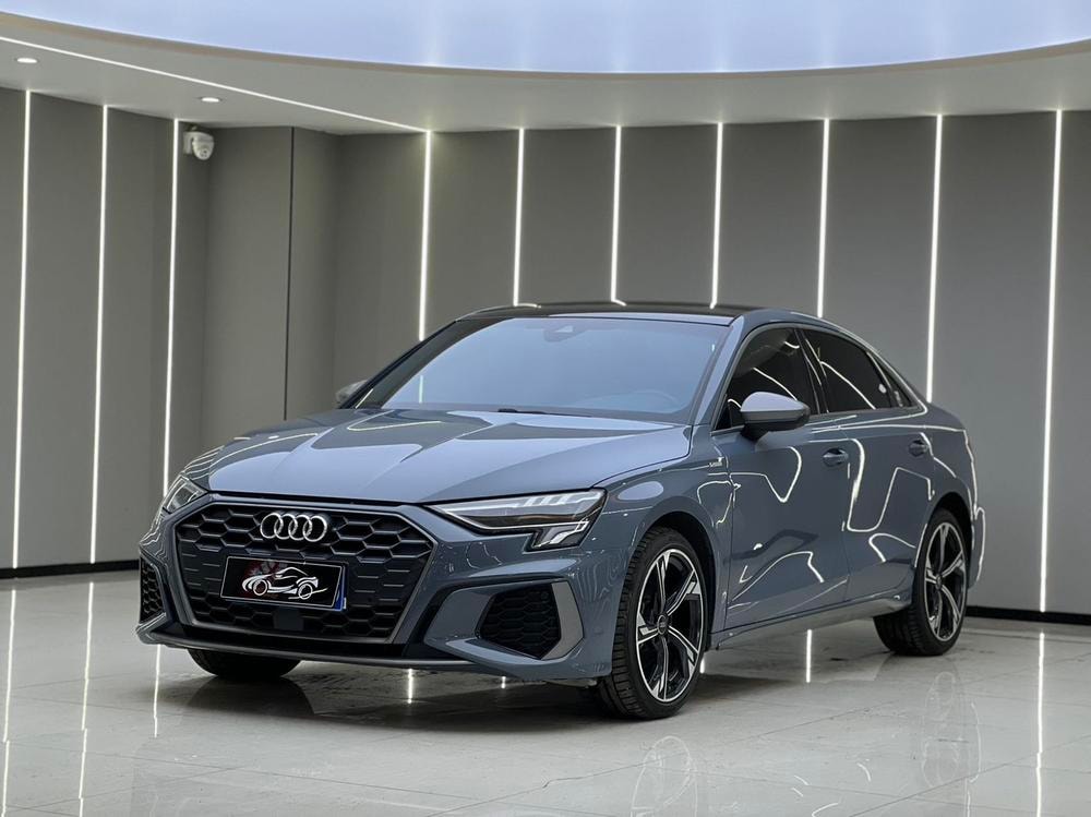 Audi A3 2022 — фото автомобиля