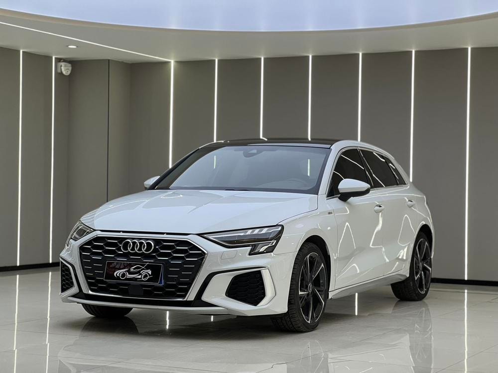Audi A3 2022 — фото автомобиля