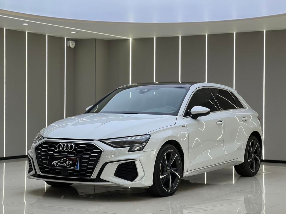 Audi A3 2022 — фото автомобиля 1