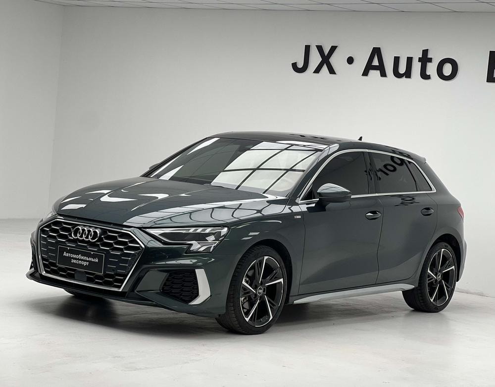 Audi A3 2022 — фото автомобиля 1