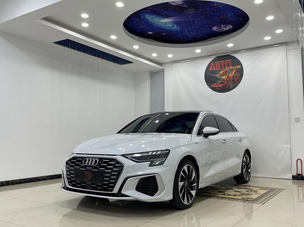 Audi A3 2022 — фото автомобиля