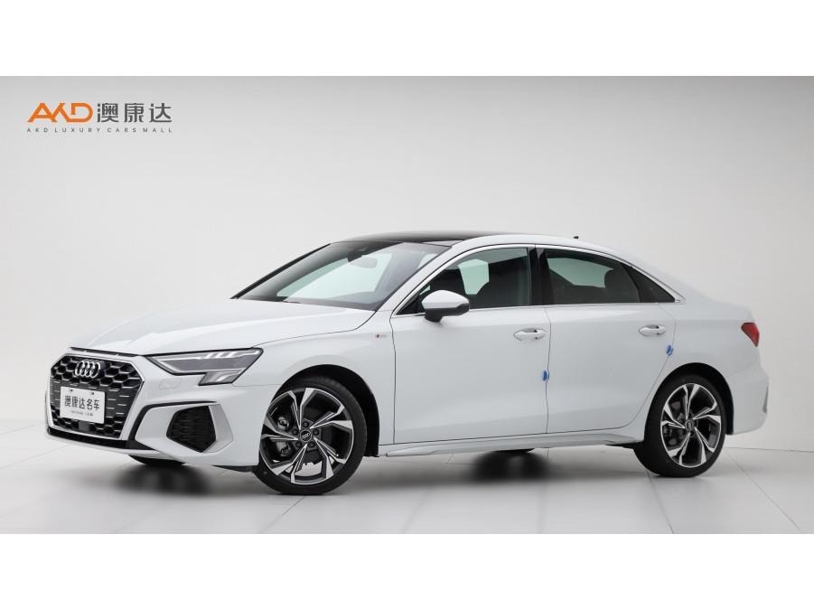 Audi A3 2022 — фото автомобиля 1