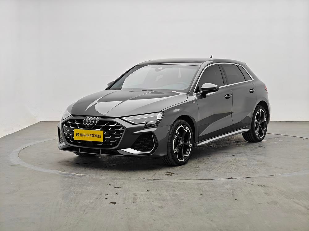 Audi A3 2026 — фото автомобиля