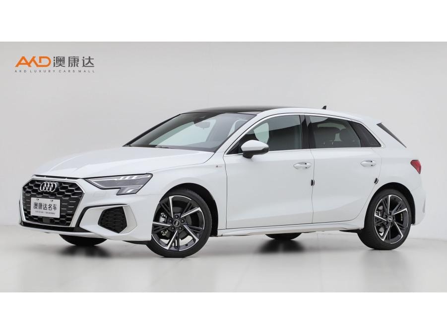 Audi A3 2023 — фото автомобиля 1