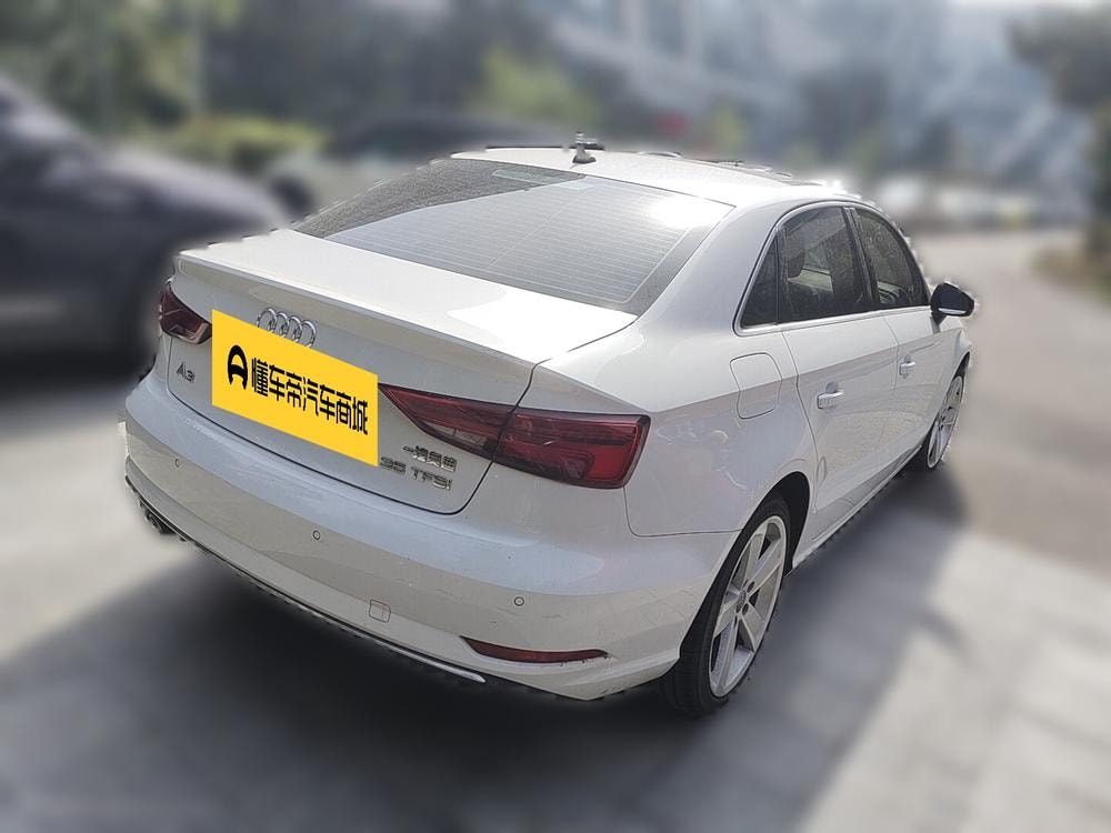 Audi A3 2020 — фото автомобиля