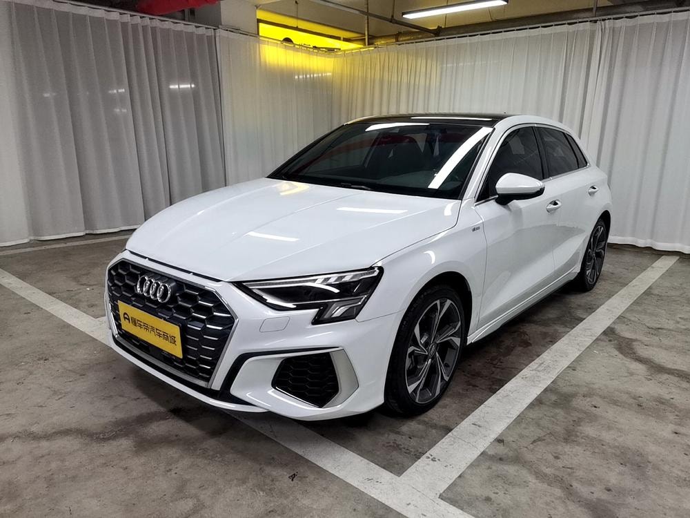 Audi A3 2021 — фото автомобиля 1