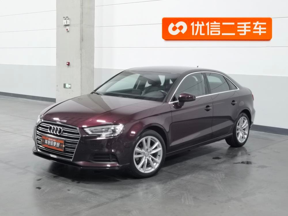 Audi A3 2017 — фото автомобиля