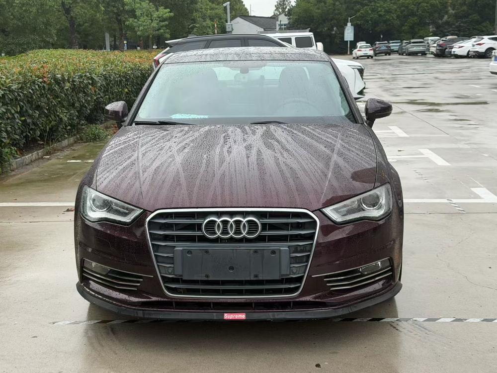 Audi A3 2015 — фото автомобиля