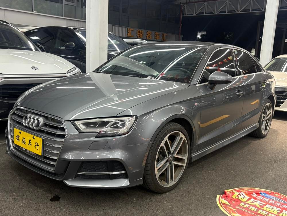 Audi A3 2020 — фото автомобиля 1