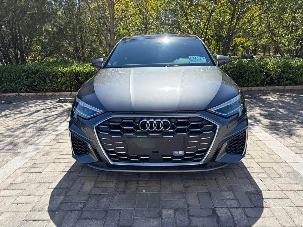 Audi A3 2023 — фото автомобиля