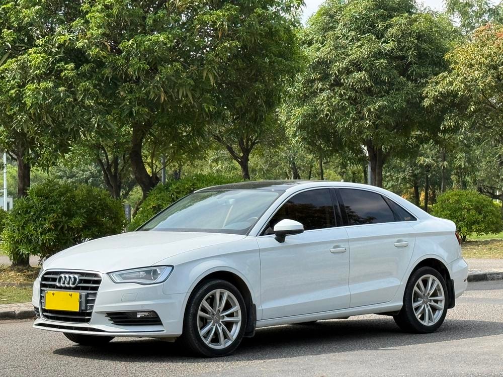 Audi A3 2015 — фото автомобиля 1