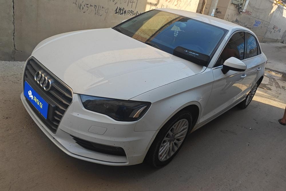 Audi A3 2014 — фото автомобиля