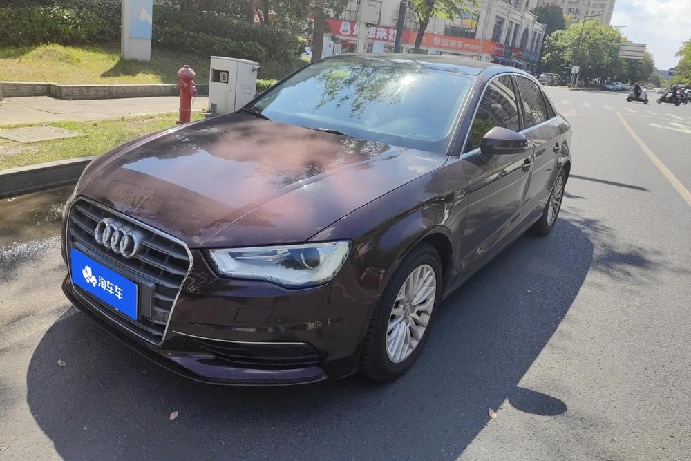 Audi A3 2016 — фото автомобиля 1