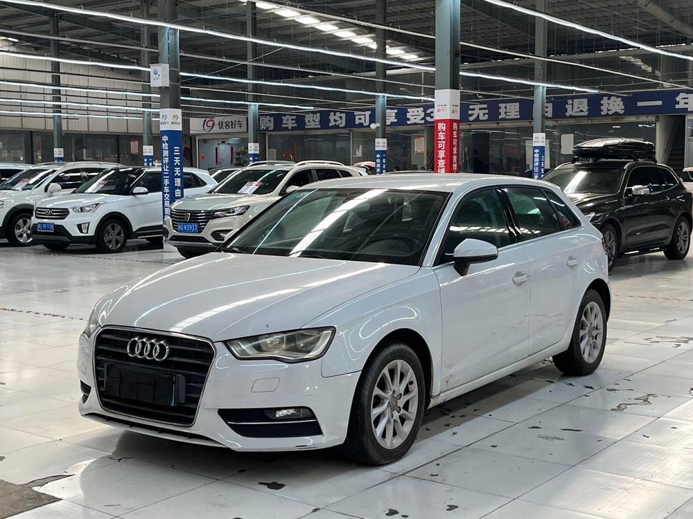 Audi A3 2016 — фото автомобиля 1