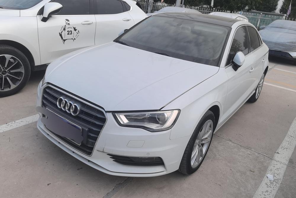 Audi A3 2016 — фото автомобиля 1