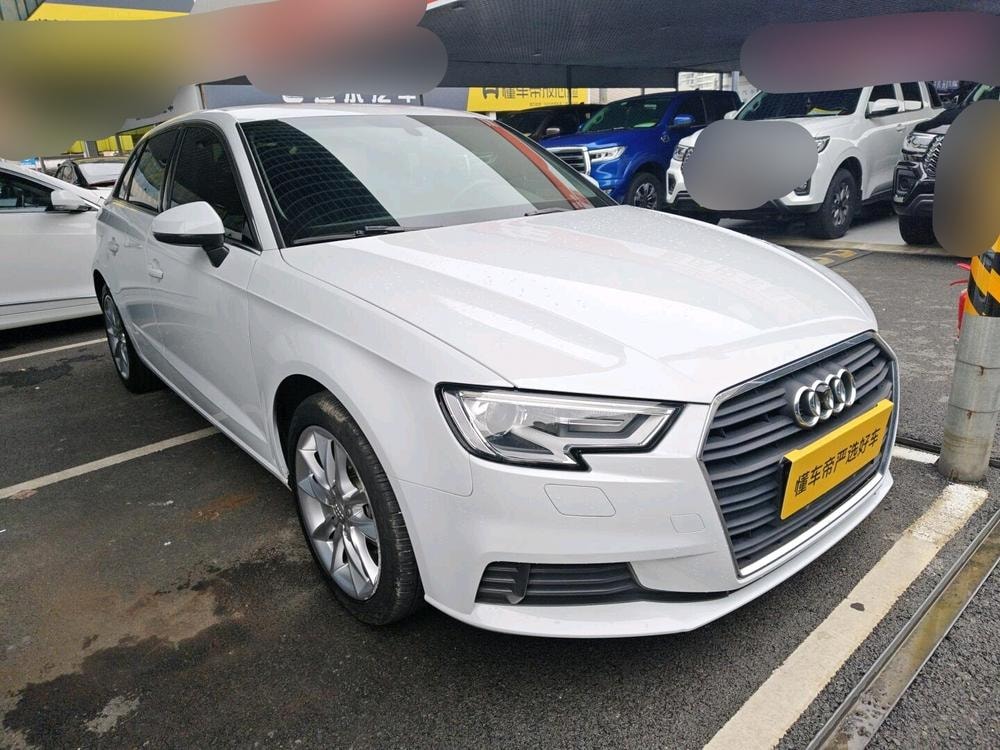 Audi A3 2018 — фото автомобиля