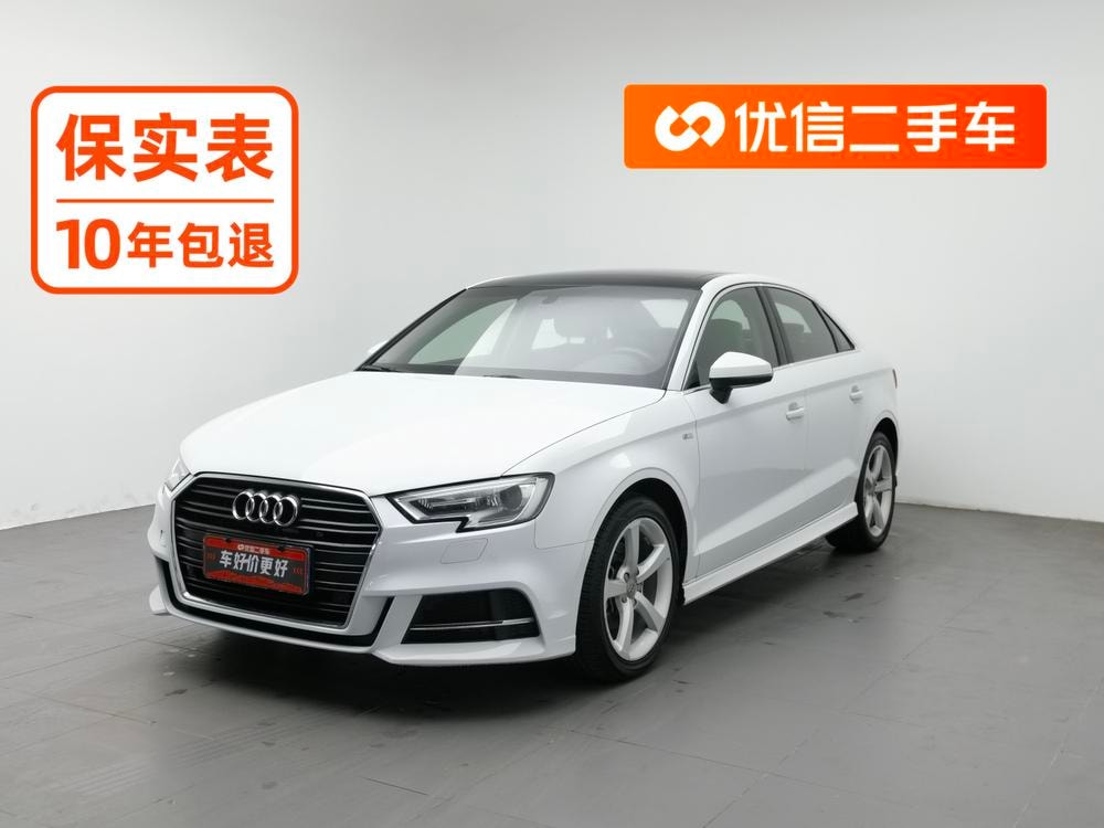 Audi A3 2017 — фото автомобиля