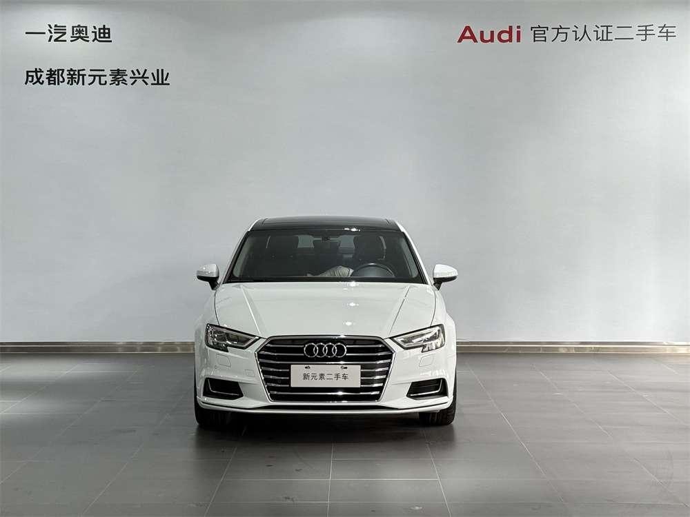 Audi A3 2019 — фото автомобиля