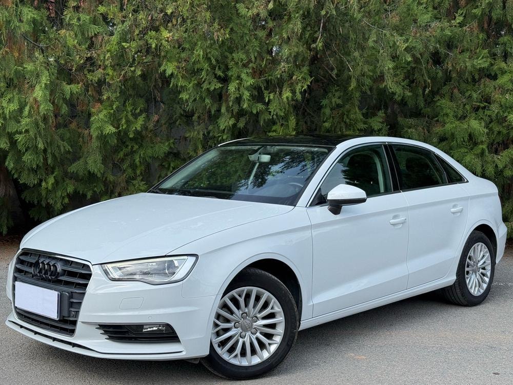 Audi A3 2015 — фото автомобиля