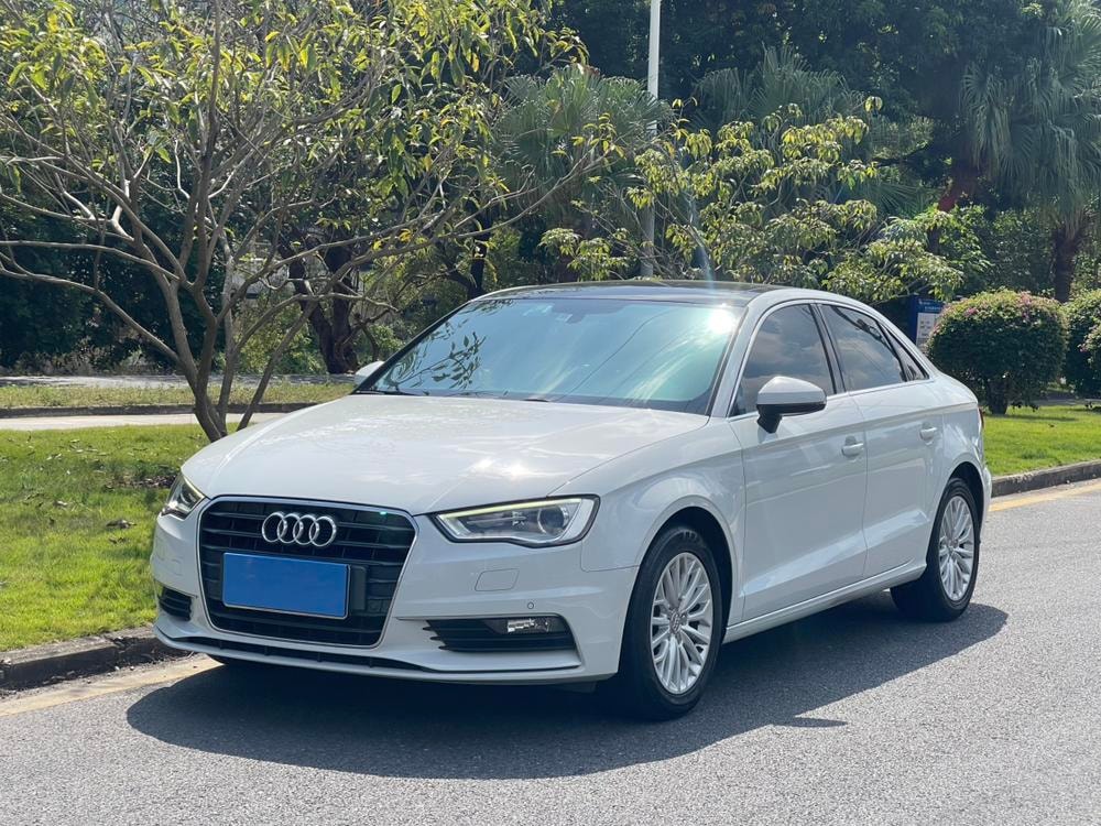 Audi A3 2016 — фото автомобиля