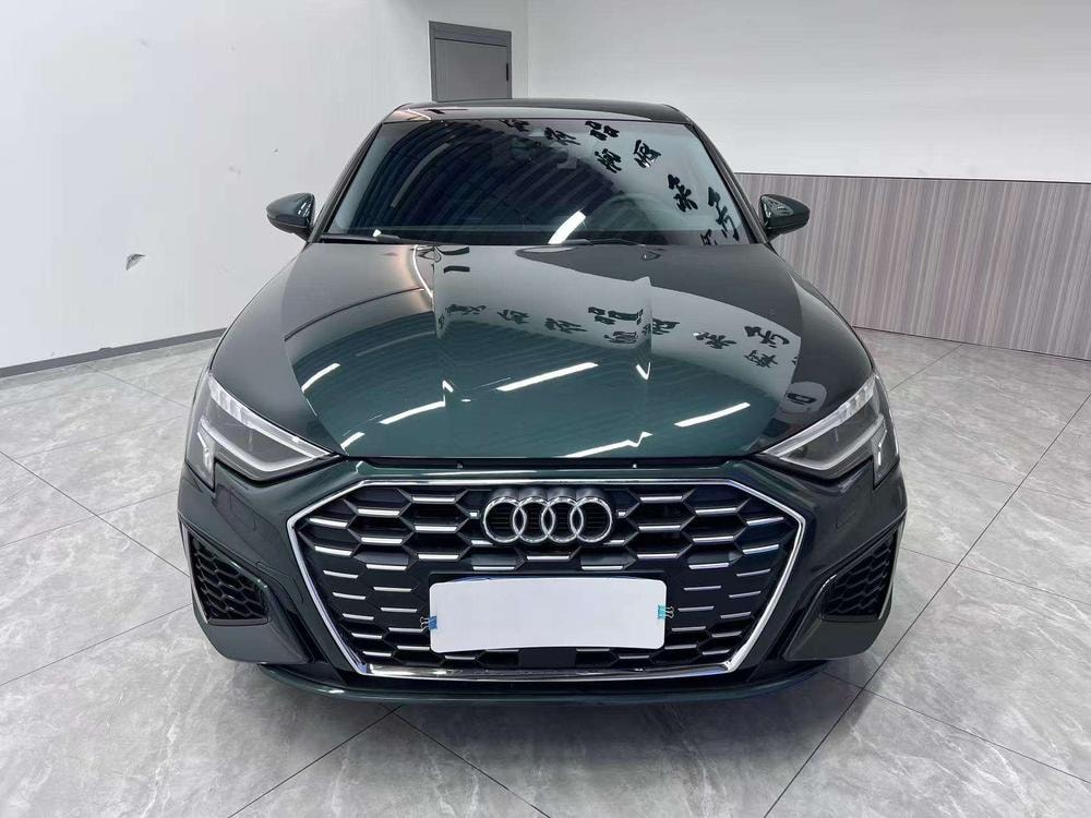 Audi A3 2023 — фото автомобиля