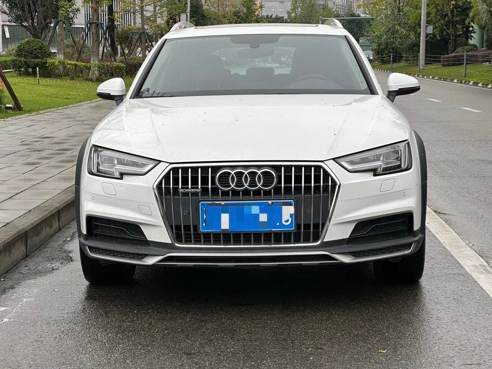 Audi A4 (Import) 2017 — фото автомобиля 1