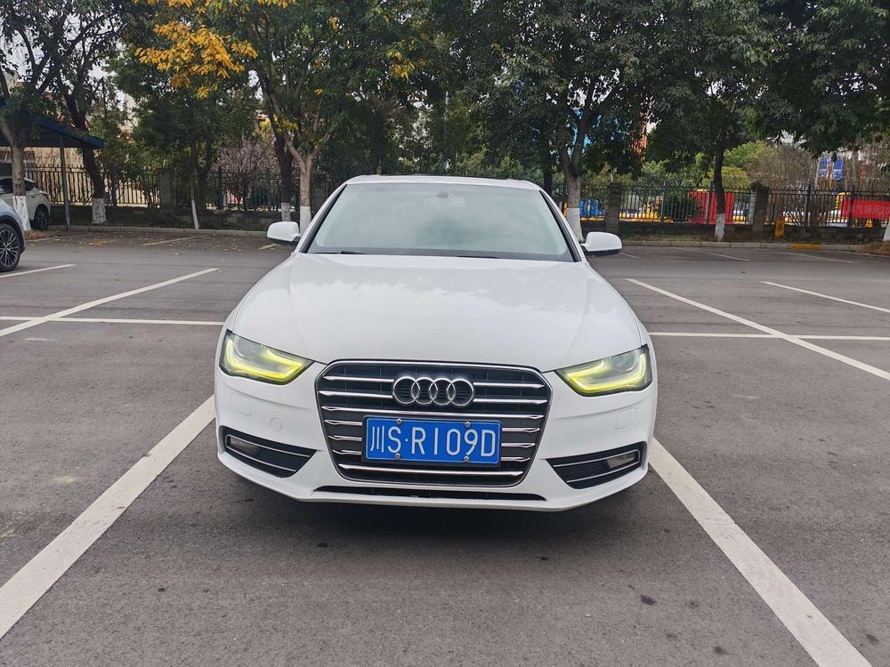 Audi A4L 2013 — фото автомобиля 1