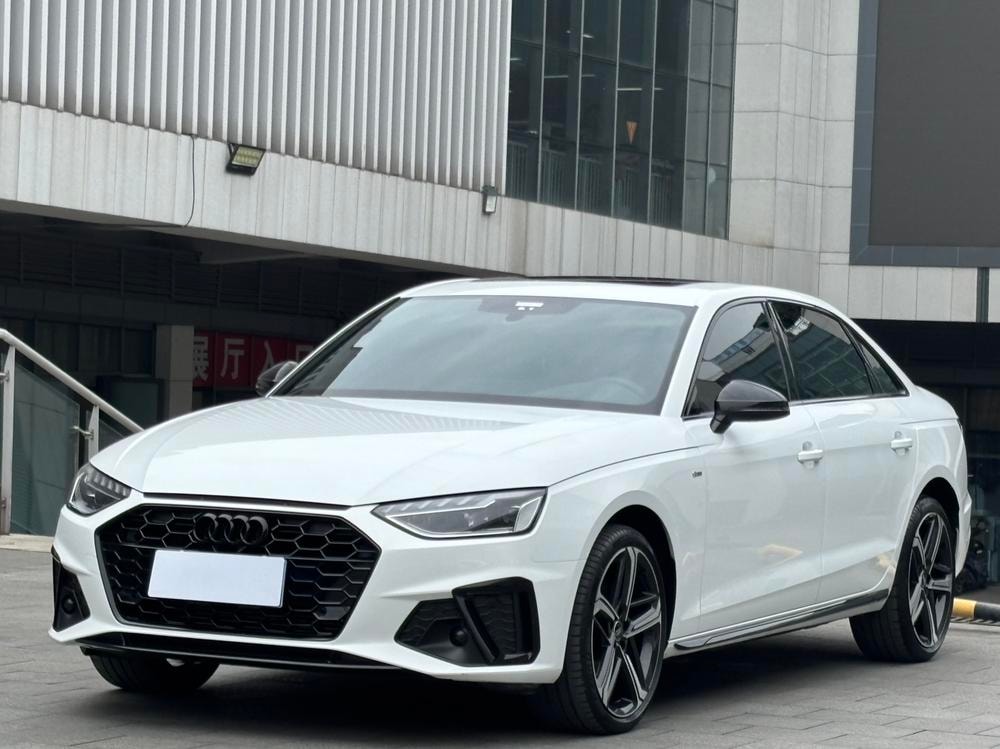 Audi A4L 2024 — фото автомобиля