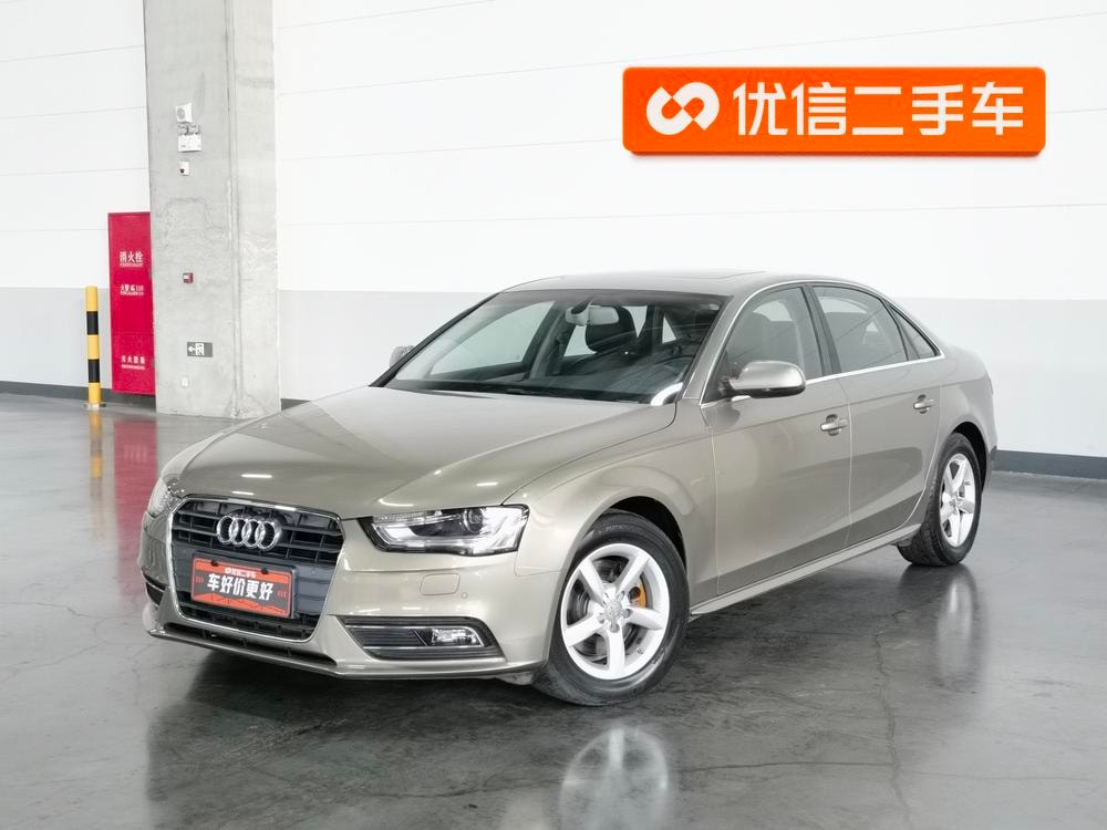 Audi A4L 2013 — фото автомобиля