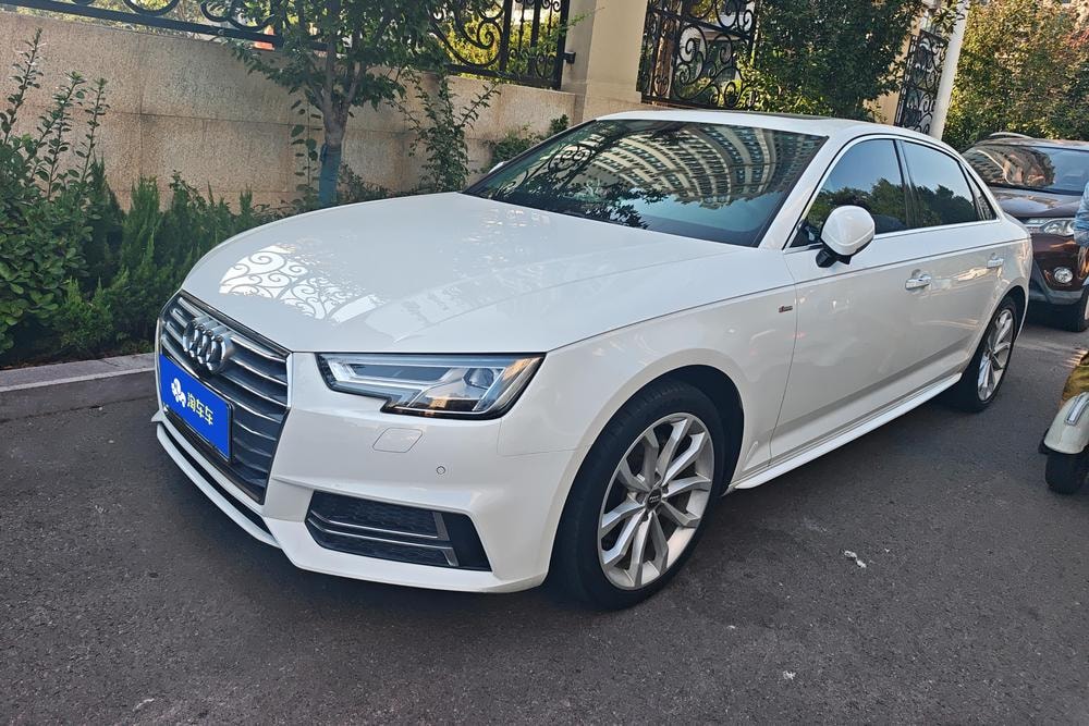 Audi A4L 2017 — фото автомобиля 1