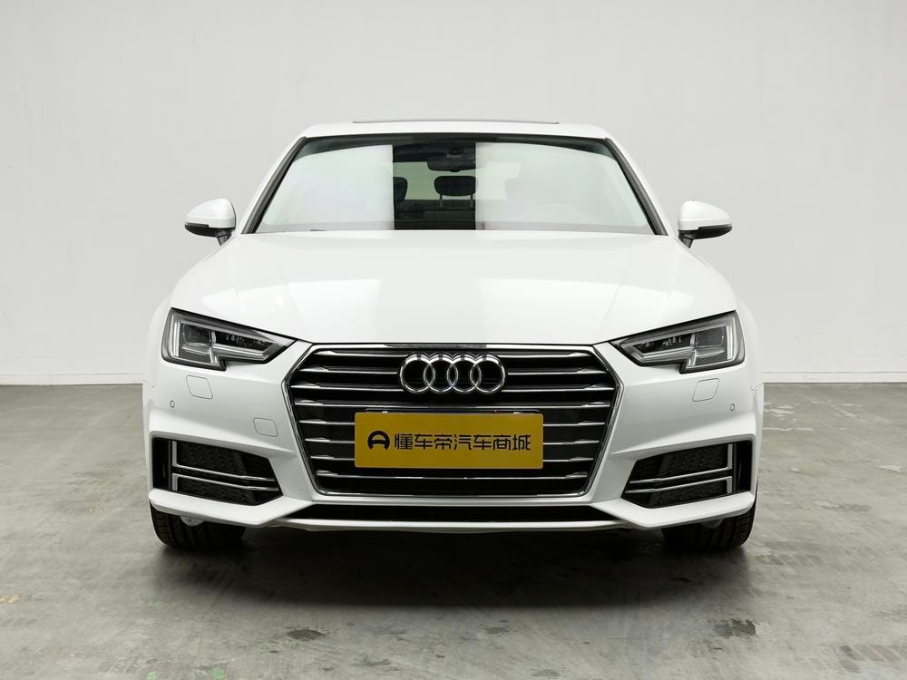 Audi A4L 2019 — фото автомобиля 1