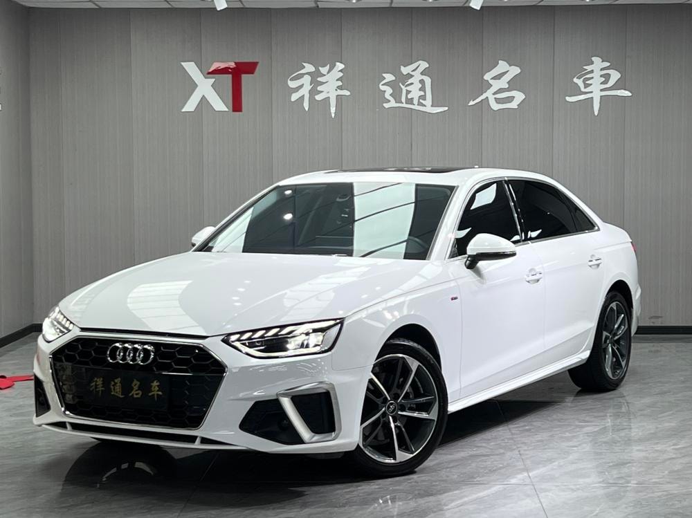 Audi A4L 2022 — фото автомобиля 1