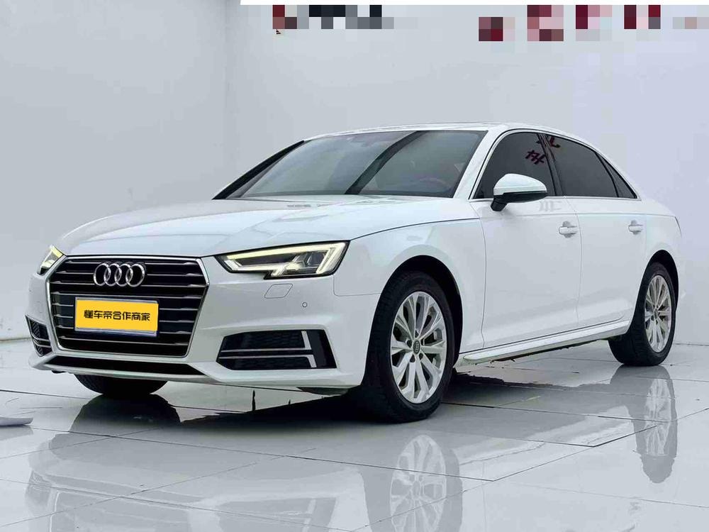 Audi A4L 2019 — фото автомобиля 1