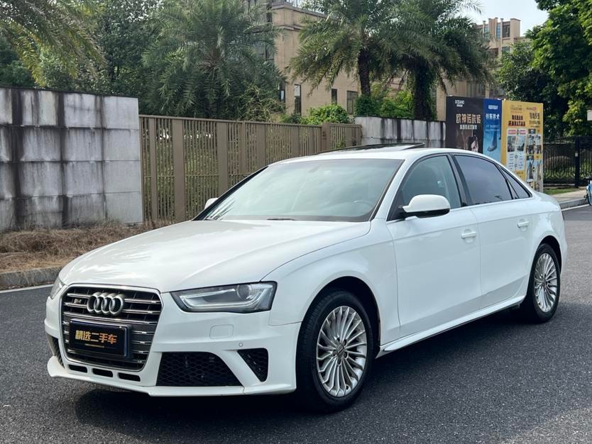 Audi A4L 2015 — фото автомобиля