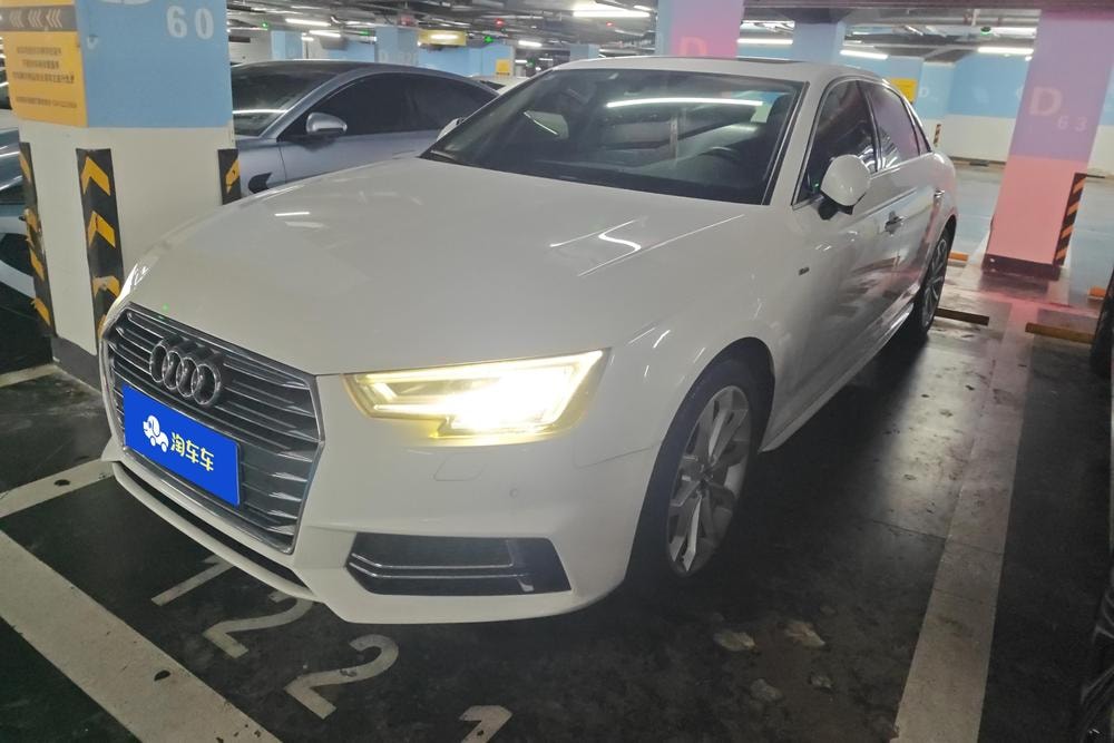 Audi A4L 2018 — фото автомобиля 1