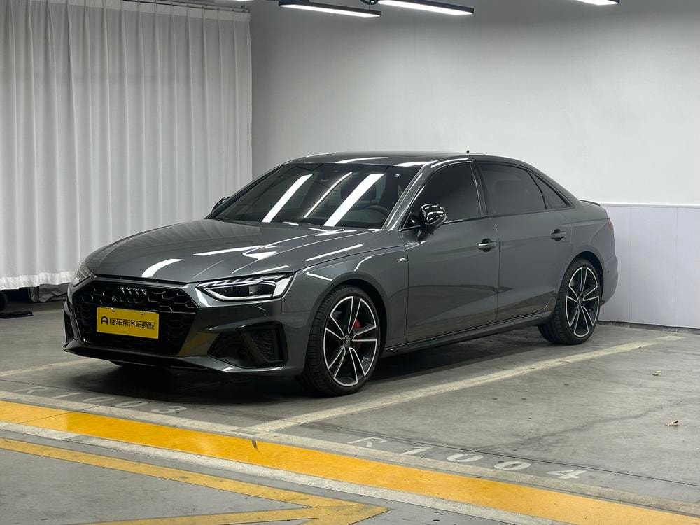 Audi A4L 2023 — фото автомобиля 1