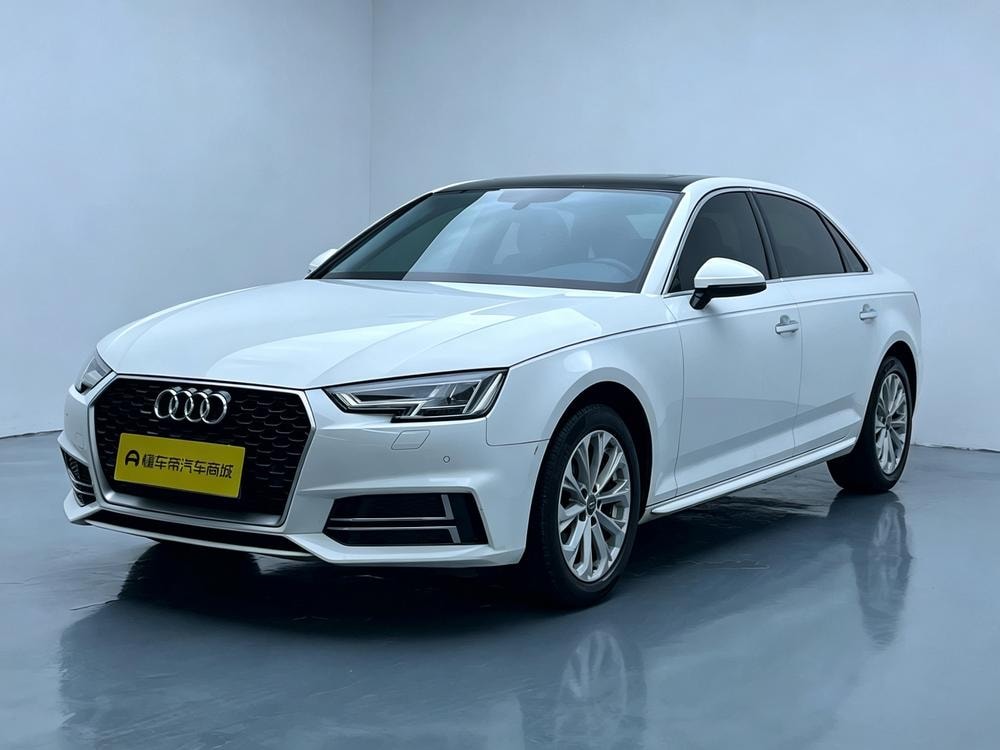 Audi A4L 2019 — фото автомобиля 1