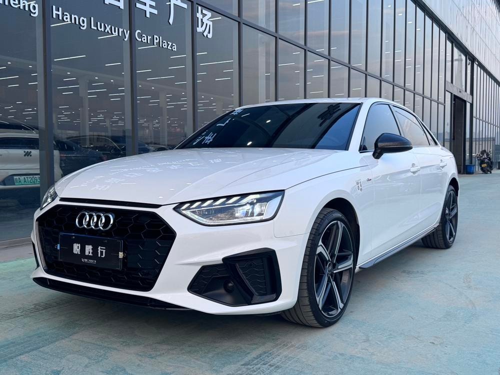 Audi A4L 2024 — фото автомобиля